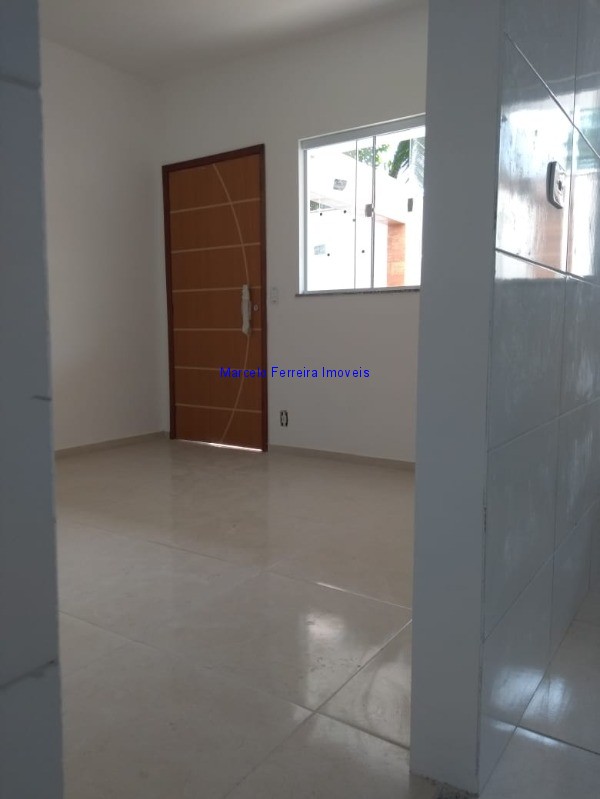 Casa à venda com 2 quartos, 86m² - Foto 9