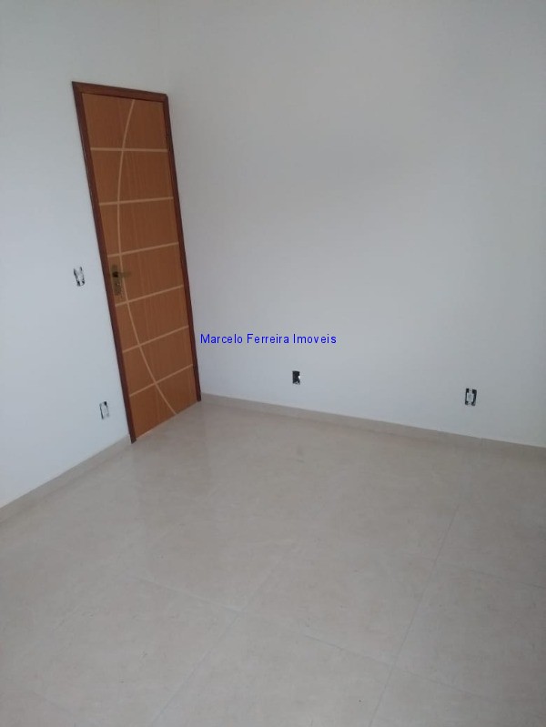 Casa à venda com 2 quartos, 86m² - Foto 10