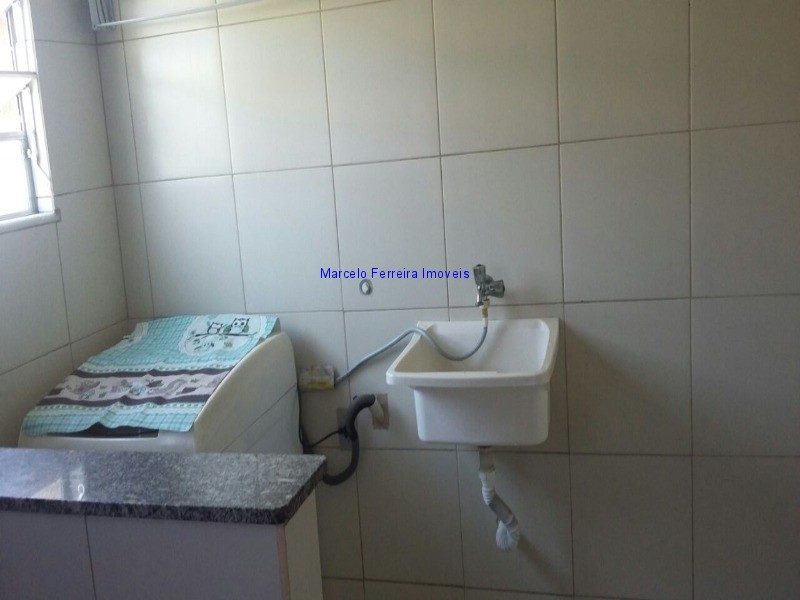 Apartamento à venda com 2 quartos, 65m² - Foto 2