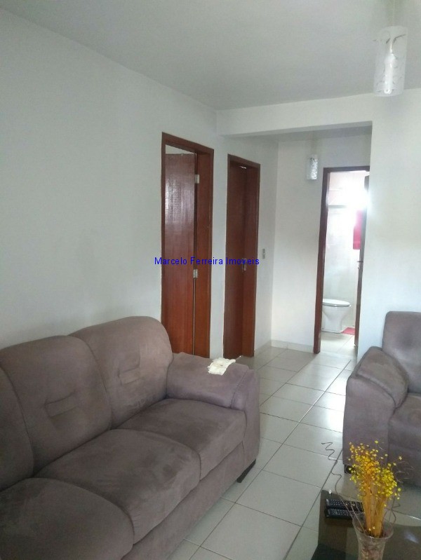 Apartamento à venda com 2 quartos, 66m² - Foto 3