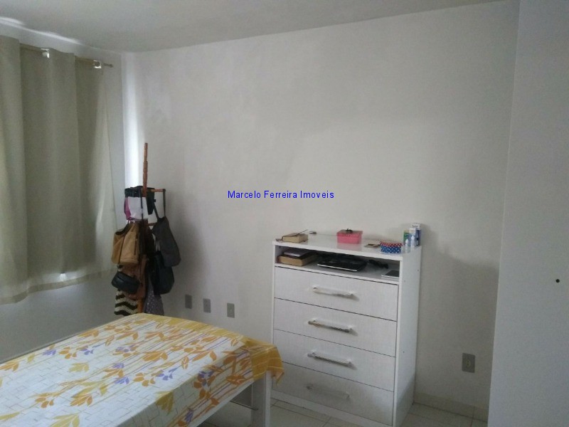 Apartamento à venda com 2 quartos, 66m² - Foto 4