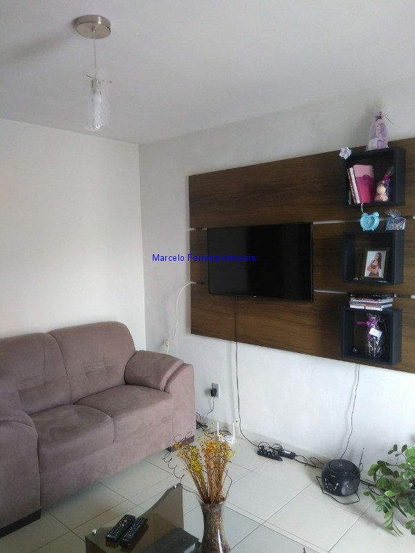 Apartamento à venda com 2 quartos, 66m² - Foto 5