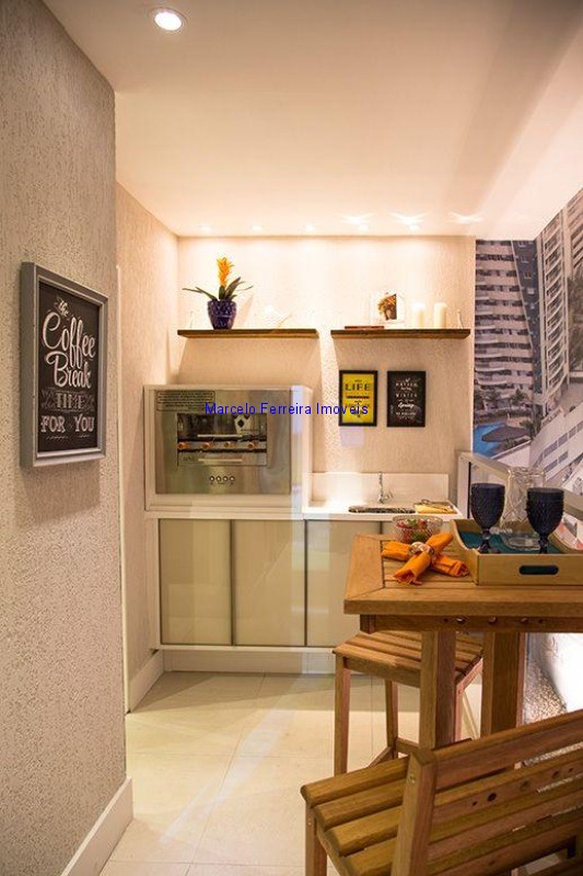 Apartamento à venda com 2 quartos, 63m² - Foto 4