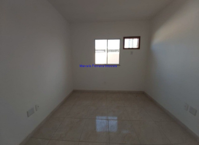 Casa à venda com 2 quartos, 66m² - Foto 12