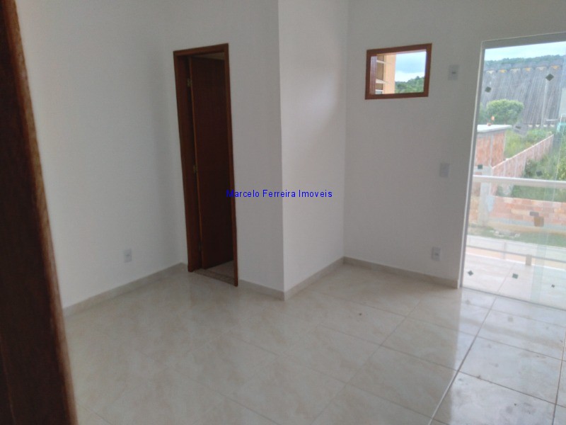 Casa à venda com 2 quartos, 80m² - Foto 11