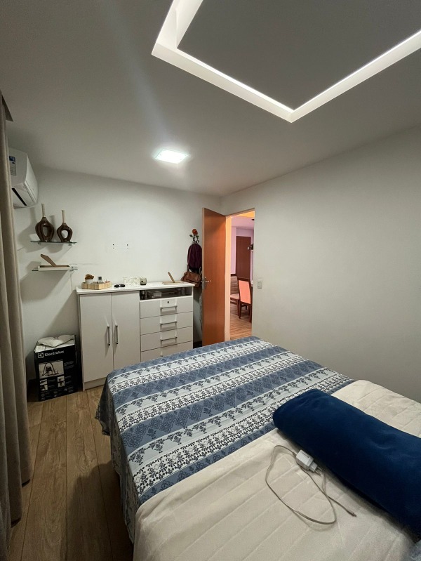 Apartamento à venda com 2 quartos, 8m² - Foto 18