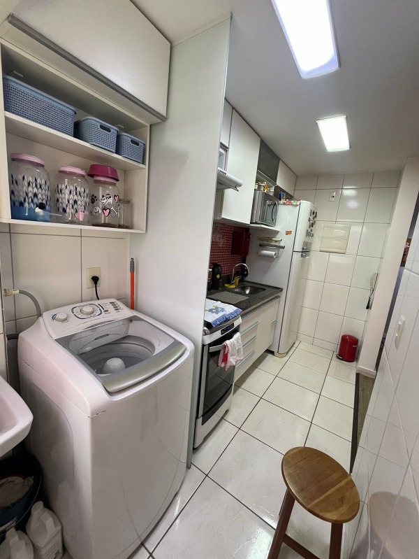 Apartamento à venda com 2 quartos, 8m² - Foto 11