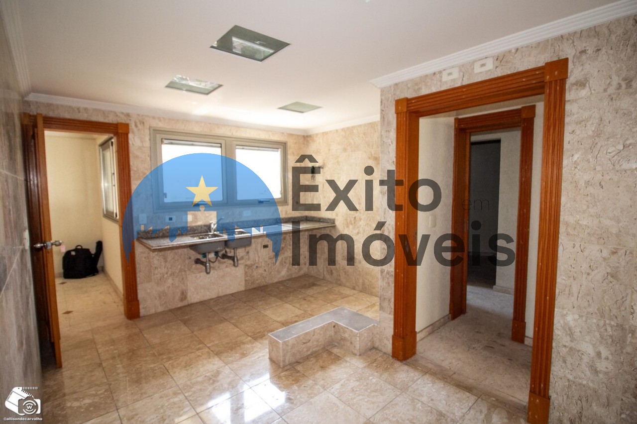 Apartamento, 4 quartos, 228 m² - Foto 2
