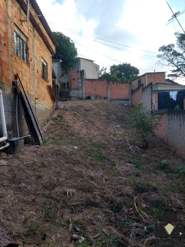 Terreno à venda, 200m² - Foto 1