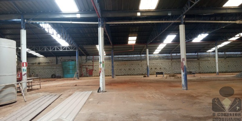 Depósito-Galpão-Armazém à venda e aluguel, 4700m² - Foto 4