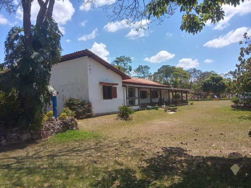 Fazenda à venda com 5 quartos, 35000m² - Foto 16