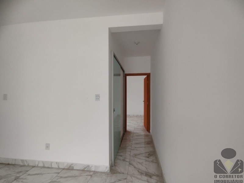 Casa à venda com 2 quartos, 100m² - Foto 10