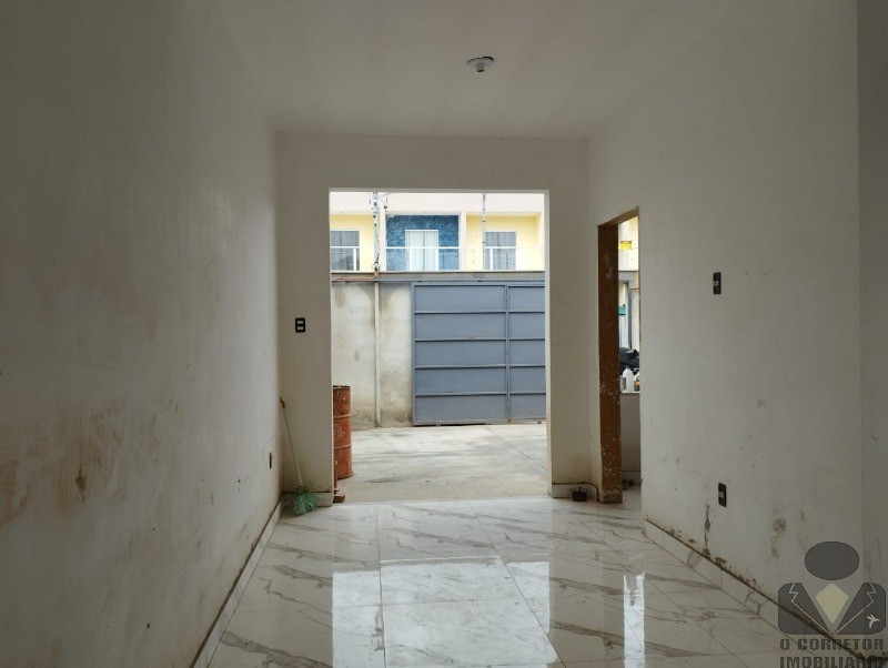 Casa à venda com 2 quartos, 100m² - Foto 18