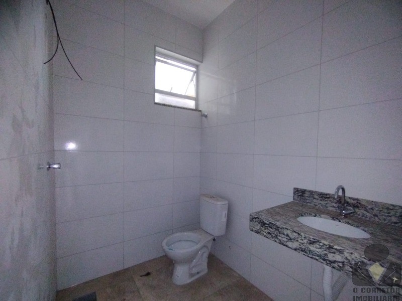 Casa à venda com 2 quartos, 100m² - Foto 11