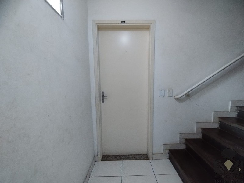 Apartamento à venda com 2 quartos, 48m² - Foto 13