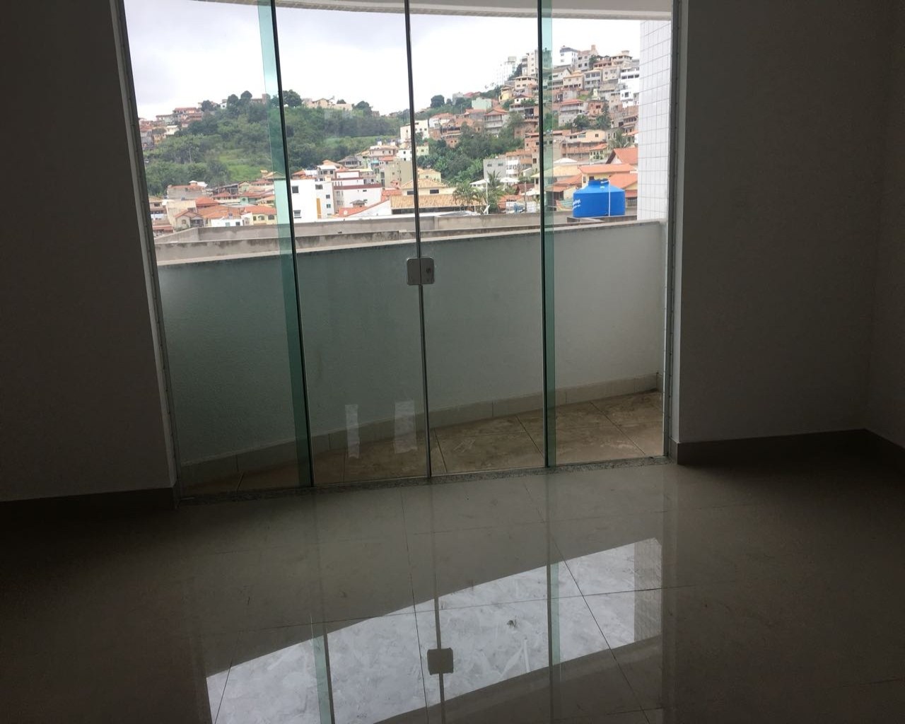 Apartamento à venda com 3 quartos, 88m² - Foto 1