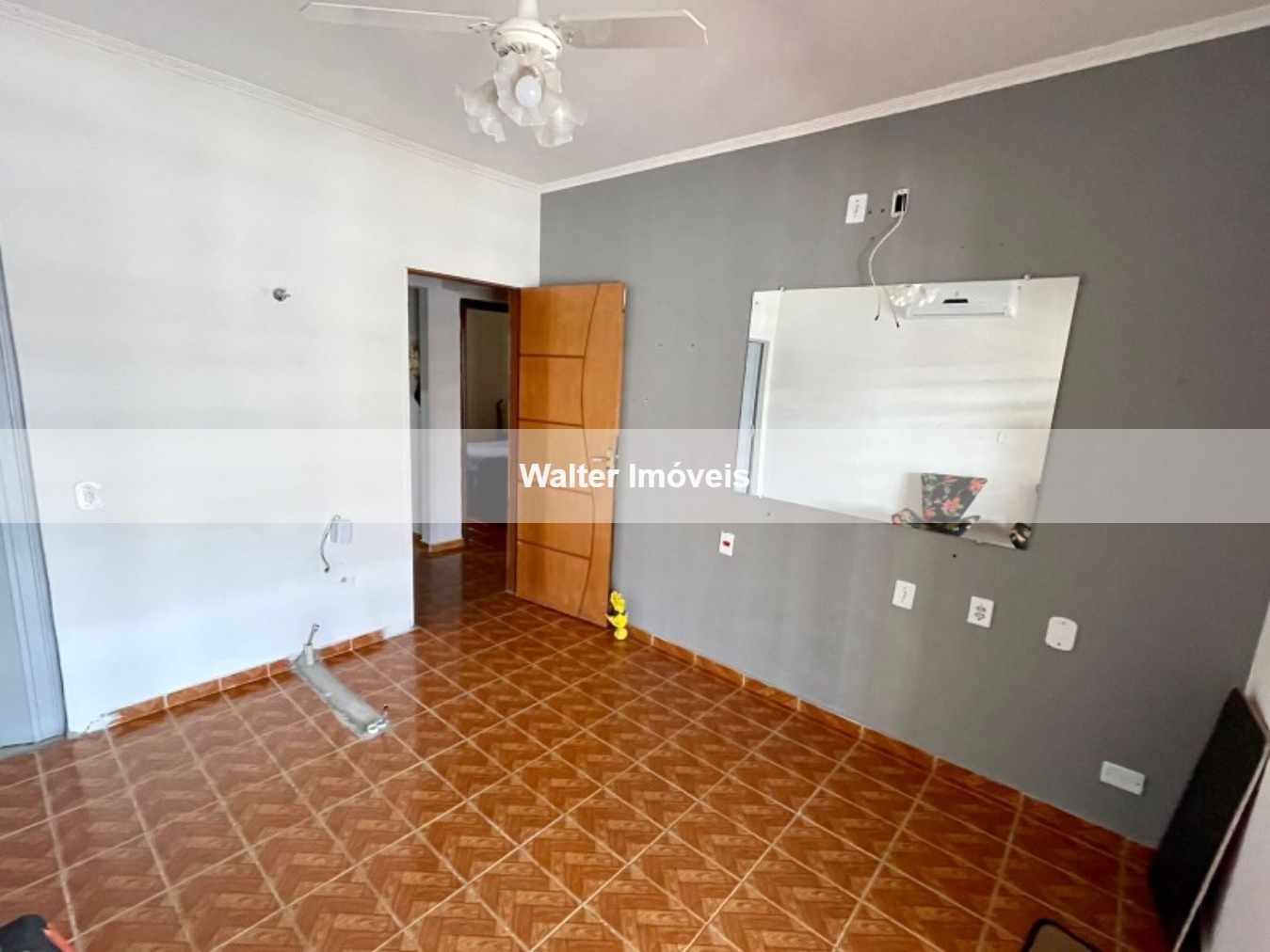 Casa à venda com 3 quartos, 200m² - Foto 4