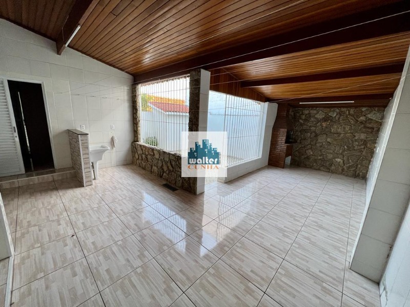 Casa à venda com 3 quartos, 150m² - Foto 12