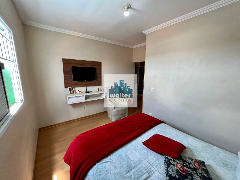 Casa à venda com 3 quartos, 200m² - Foto 19