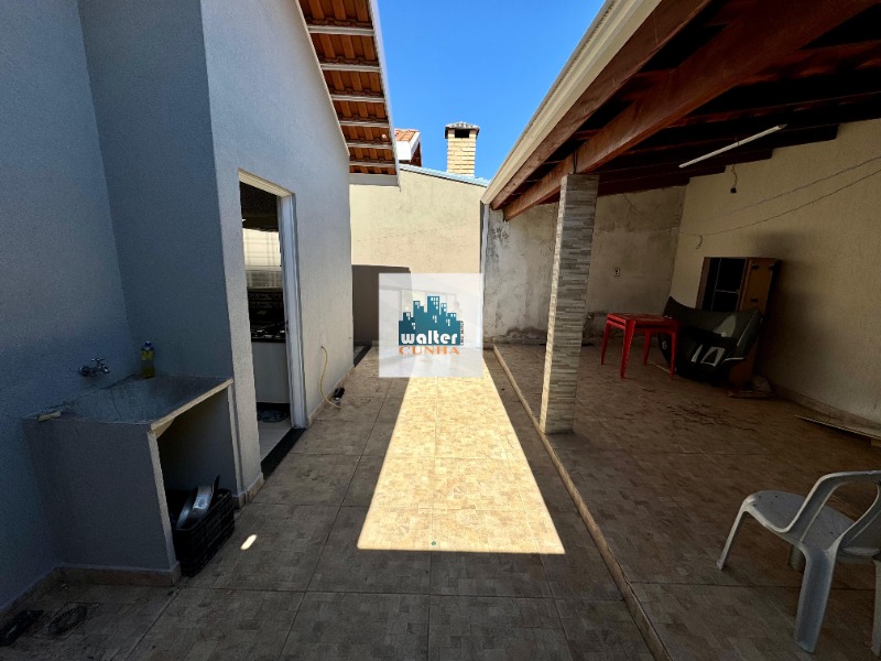 Casa à venda com 2 quartos, 126m² - Foto 3