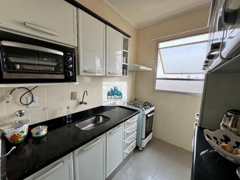 Apartamento à venda com 2 quartos, 70m² - Foto 7