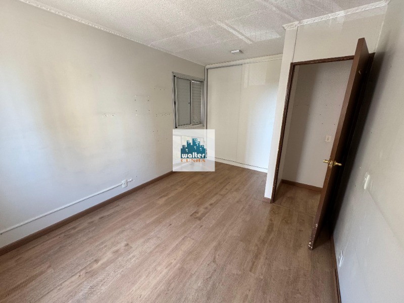 Apartamento à venda com 2 quartos, 65m² - Foto 14