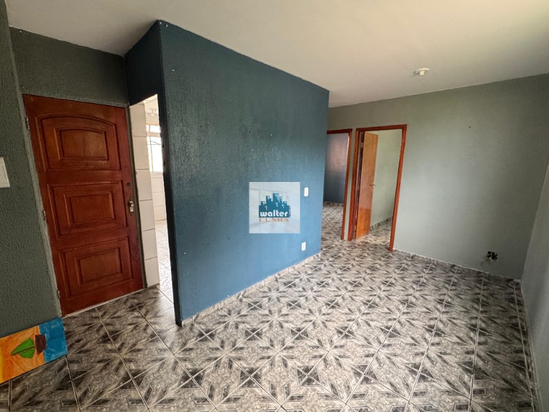 Apartamento à venda com 2 quartos, 50m² - Foto 2