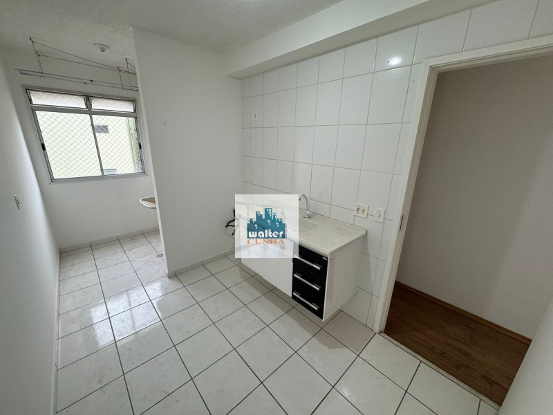 Apartamento para alugar com 2 quartos, 49m² - Foto 4