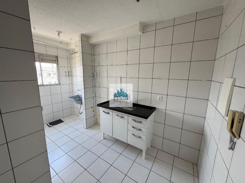 Apartamento à venda com 2 quartos, 45m² - Foto 3