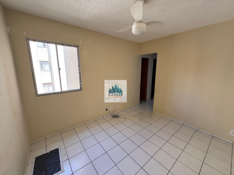 Apartamento à venda com 2 quartos, 45m² - Foto 1