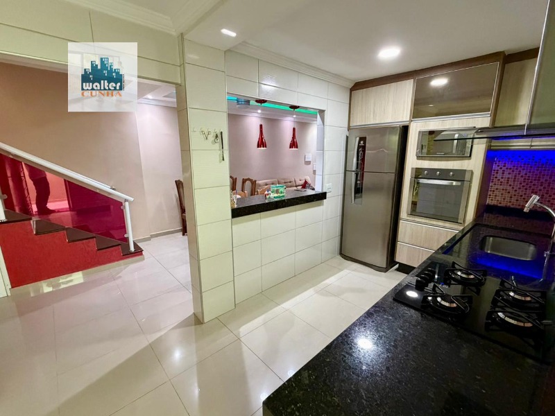 Casa, 3 quartos, 200 m² - Foto 15