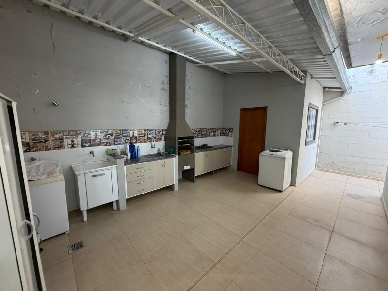Casa, 3 quartos, 200 m² - Foto 16