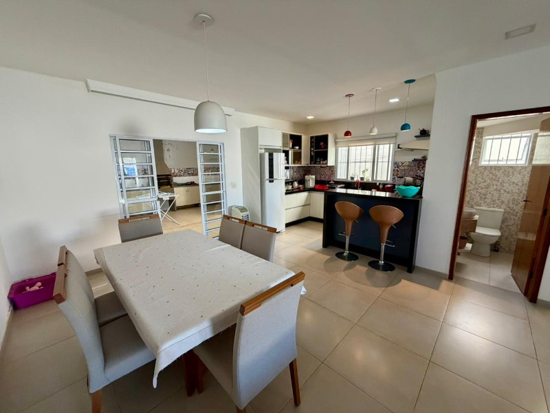 Casa, 3 quartos, 200 m² - Foto 7