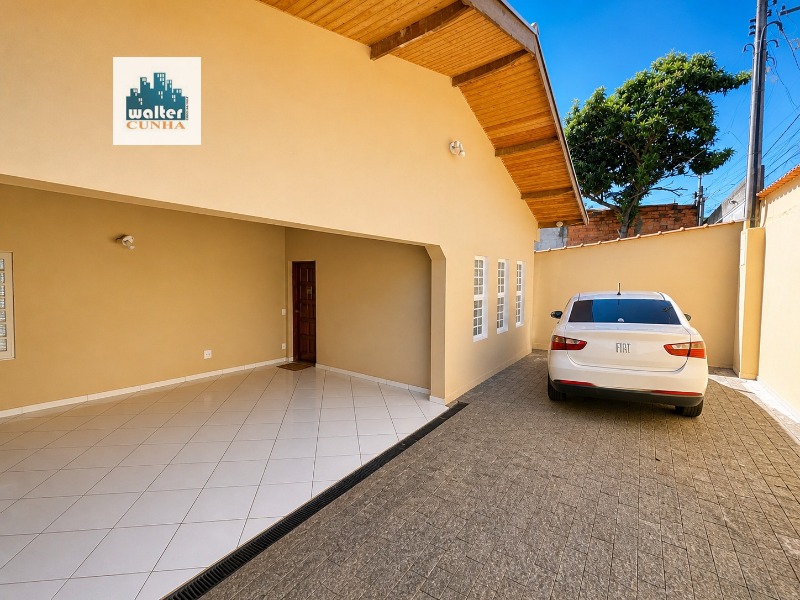Casa, 4 quartos, 347 m² - Foto 1