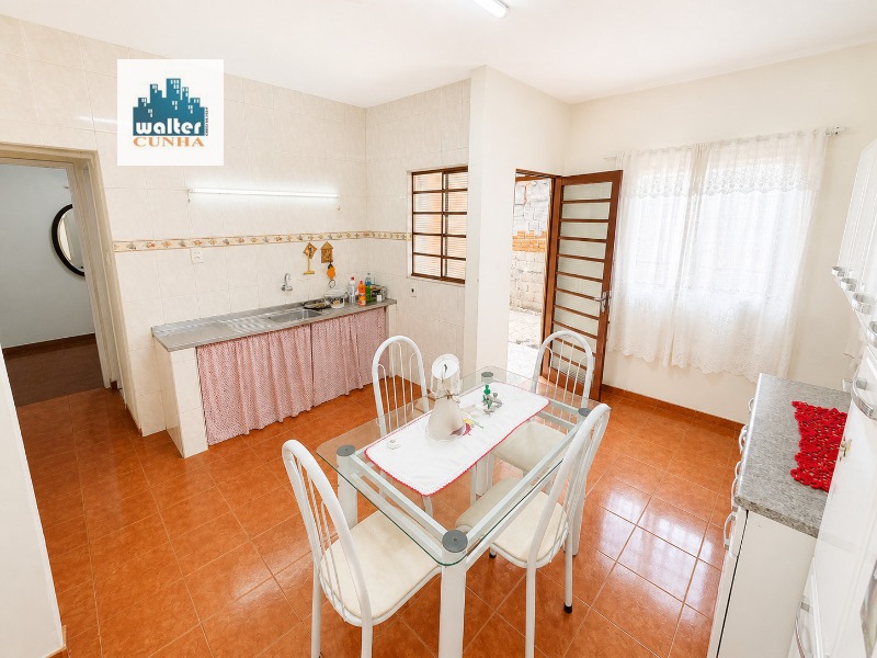 Casa, 2 quartos, 100 m² - Foto 1