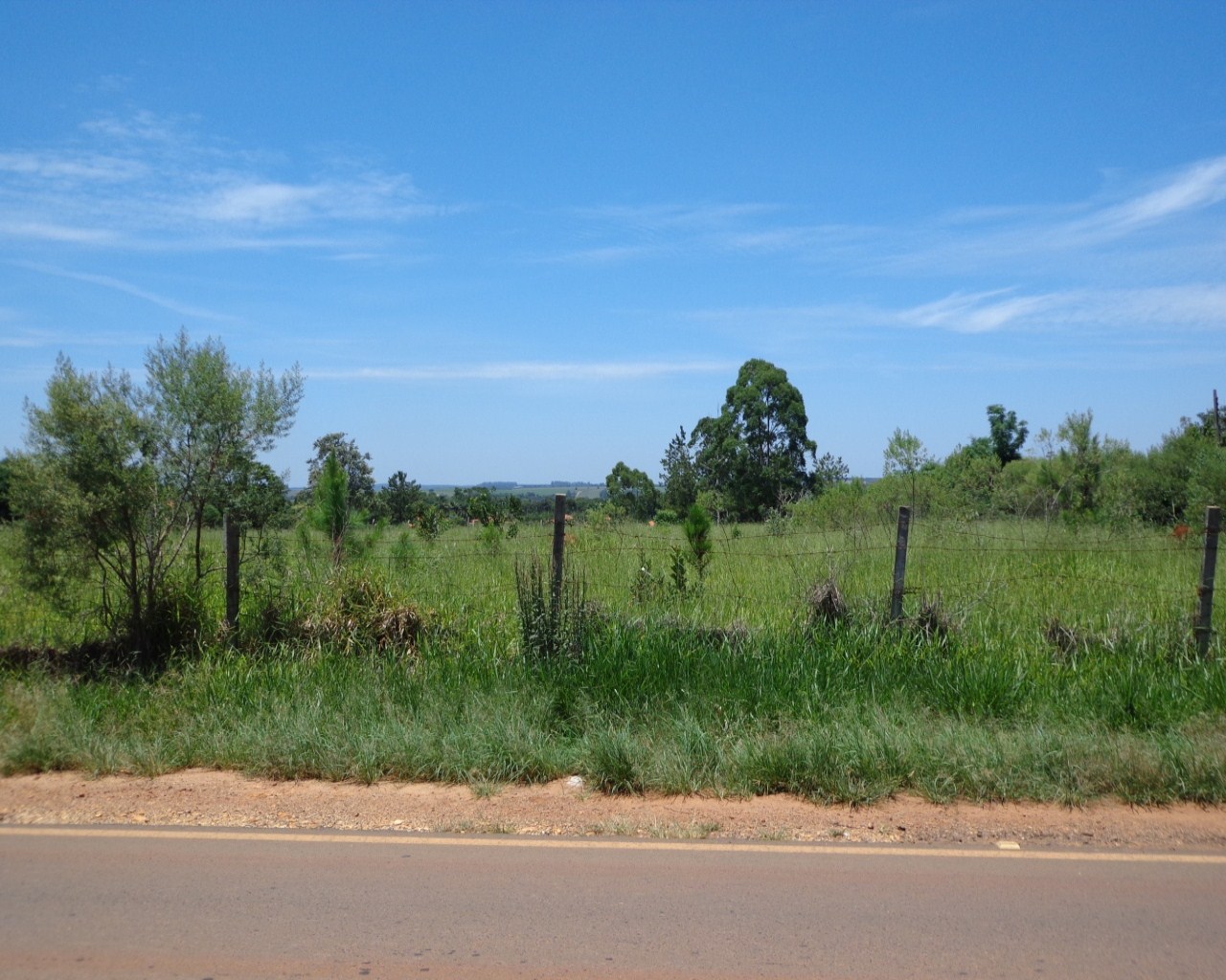 Terreno à venda, 2700m² - Foto 1