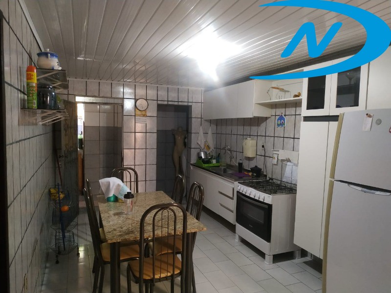 Casa à venda com 3 quartos, 150m² - Foto 5