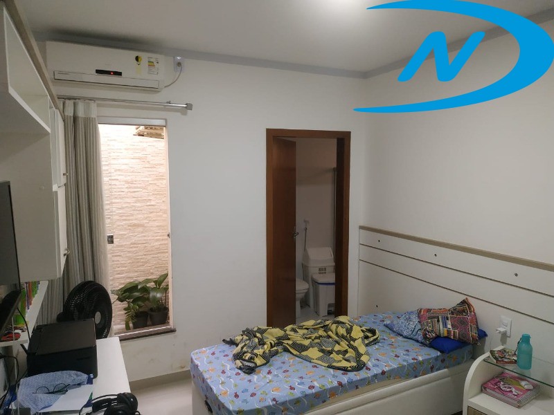 Casa à venda com 4 quartos, 249m² - Foto 19