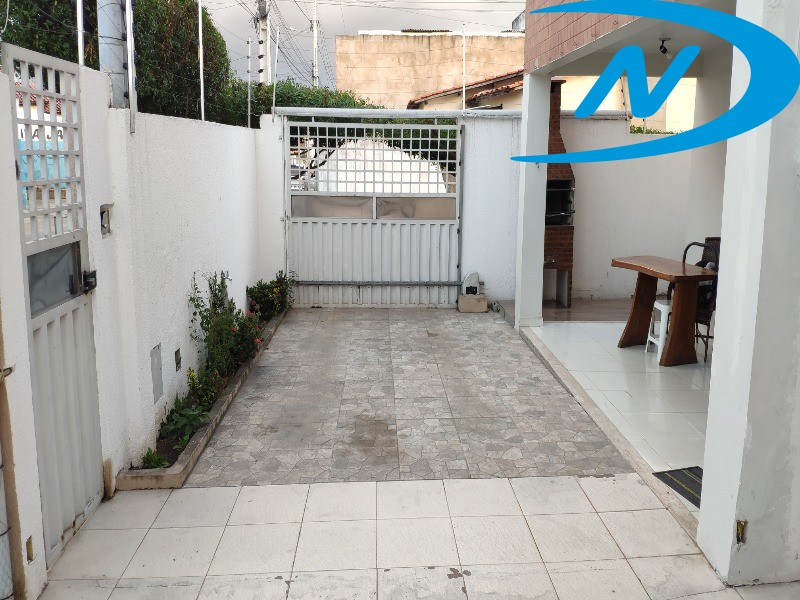 Apartamento à venda com 3 quartos, 100m² - Foto 4