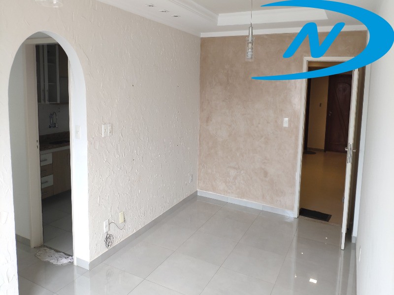 Apartamento à venda com 3 quartos, 84m² - Foto 3