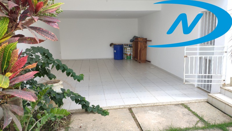 Casa à venda com 4 quartos, 450m² - Foto 9