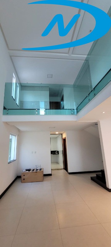 Casa à venda com 4 quartos, 330m² - Foto 7