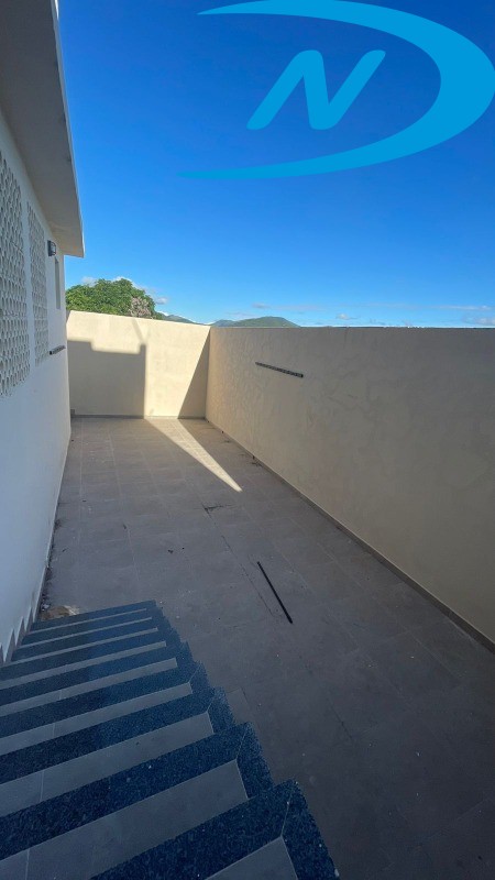 Casa para alugar com 4 quartos, 400m² - Foto 18