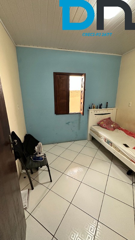 Casa à venda com 4 quartos, 200m² - Foto 17