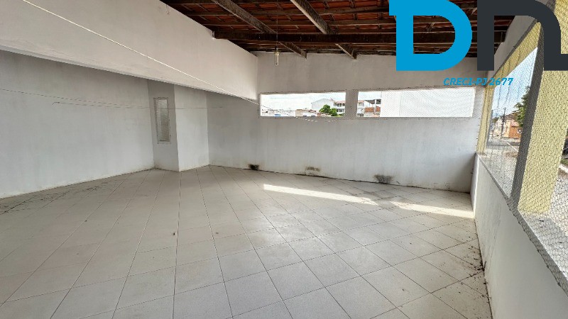 Casa à venda com 3 quartos, 240m² - Foto 15