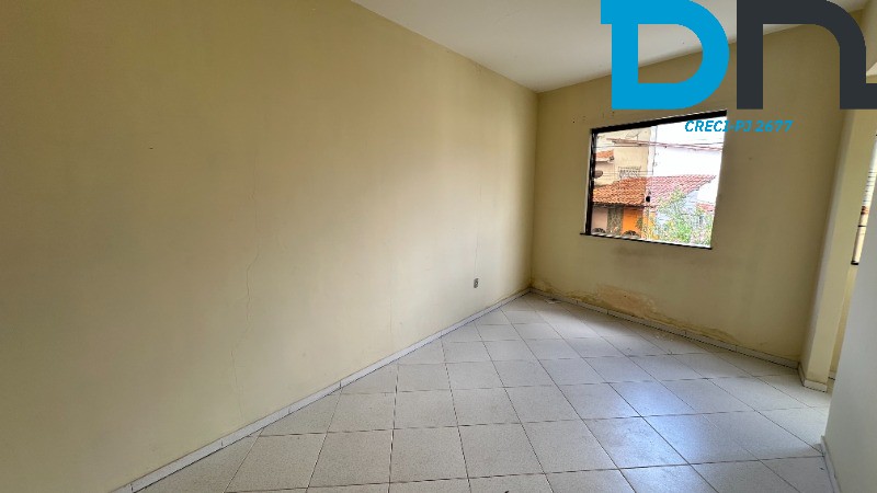 Casa à venda com 3 quartos, 240m² - Foto 9