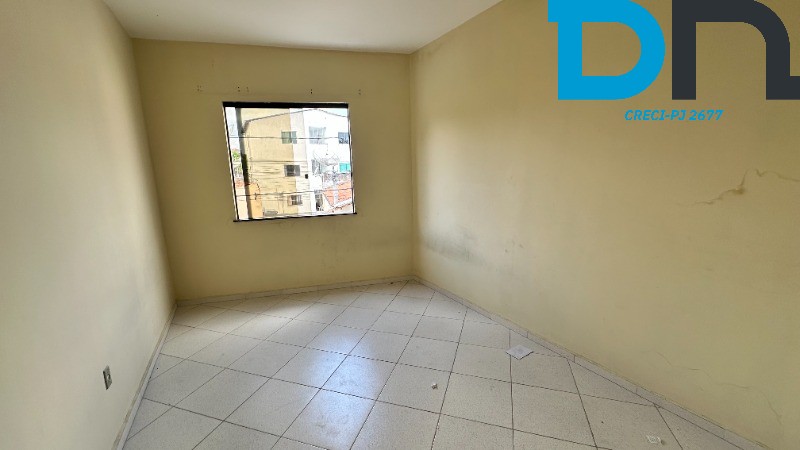 Casa à venda com 3 quartos, 240m² - Foto 11