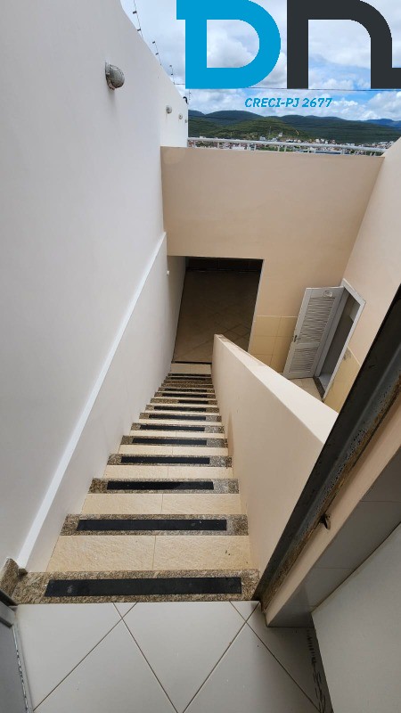 Casa para alugar com 4 quartos, 250m² - Foto 23