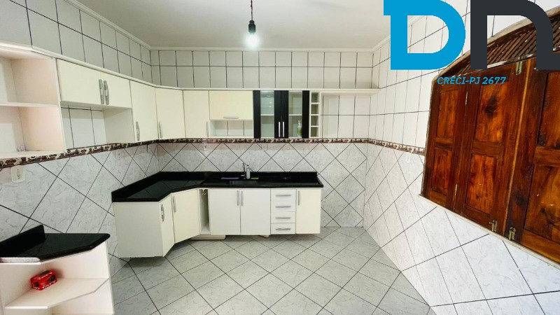 Casa para alugar com 4 quartos, 250m² - Foto 15