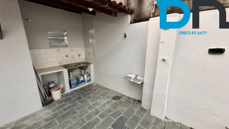 Casa à venda com 5 quartos, 120m² - Foto 15